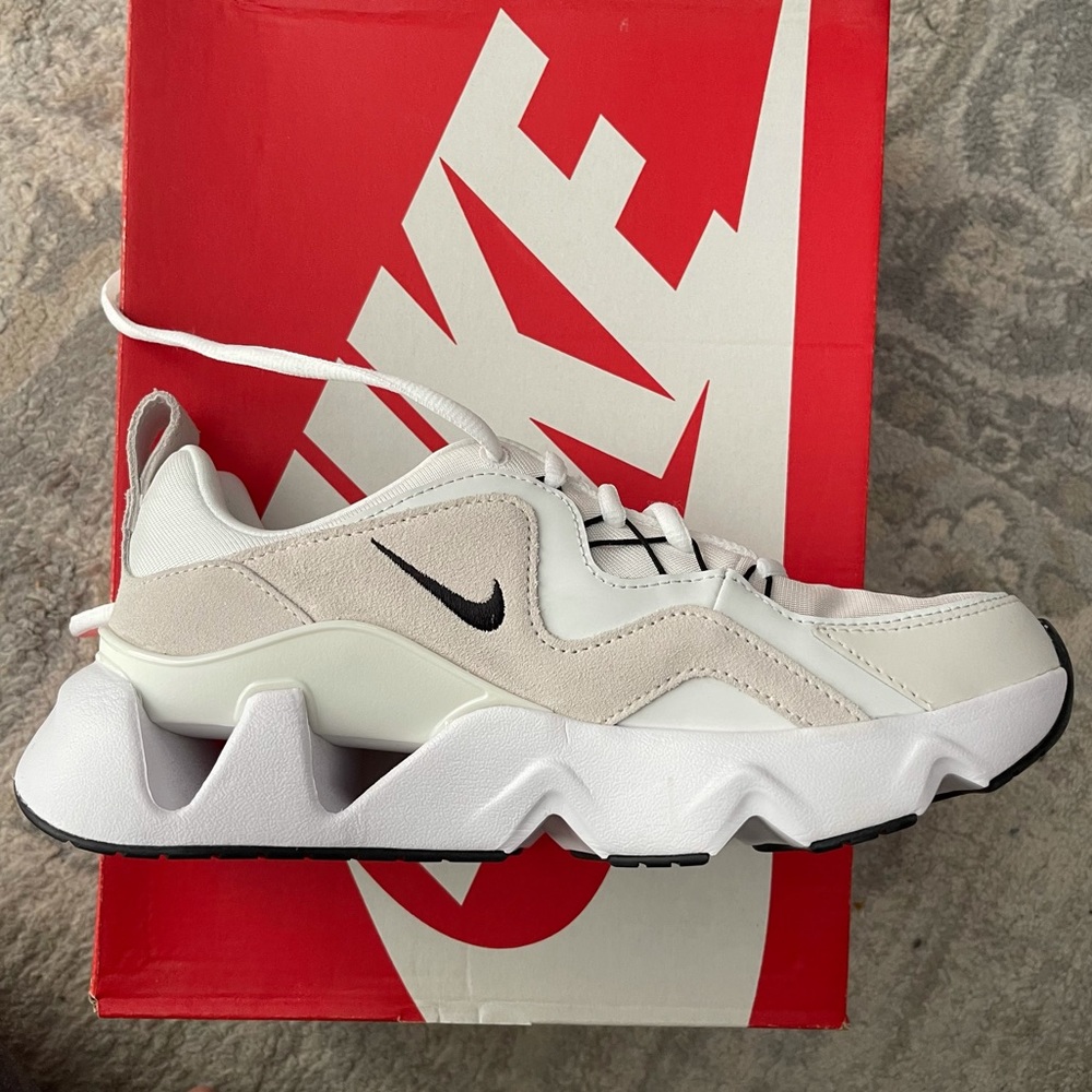 Nike Ryz 365
